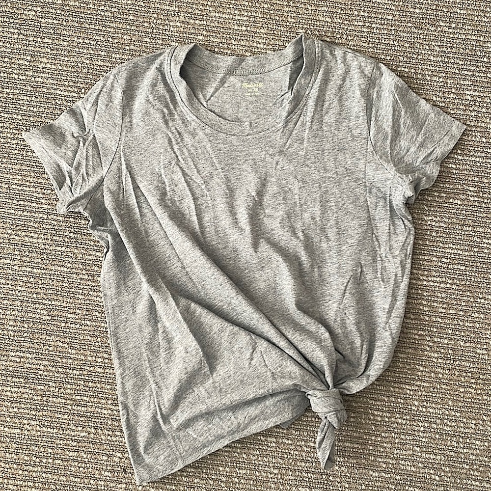 Grey knotted T shirt